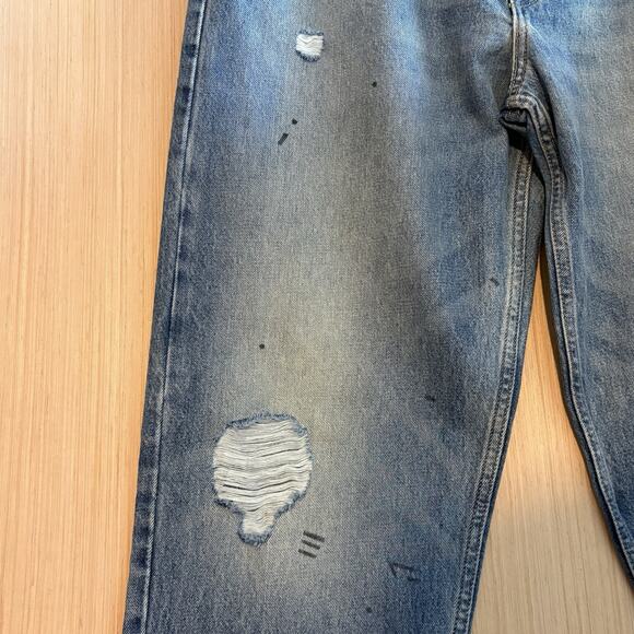 New Levis 550 '92 Mens Relaxed Taper Fit Jeans 36x34 Fade Distressed Blue $79.50 - Picture 3 of 8